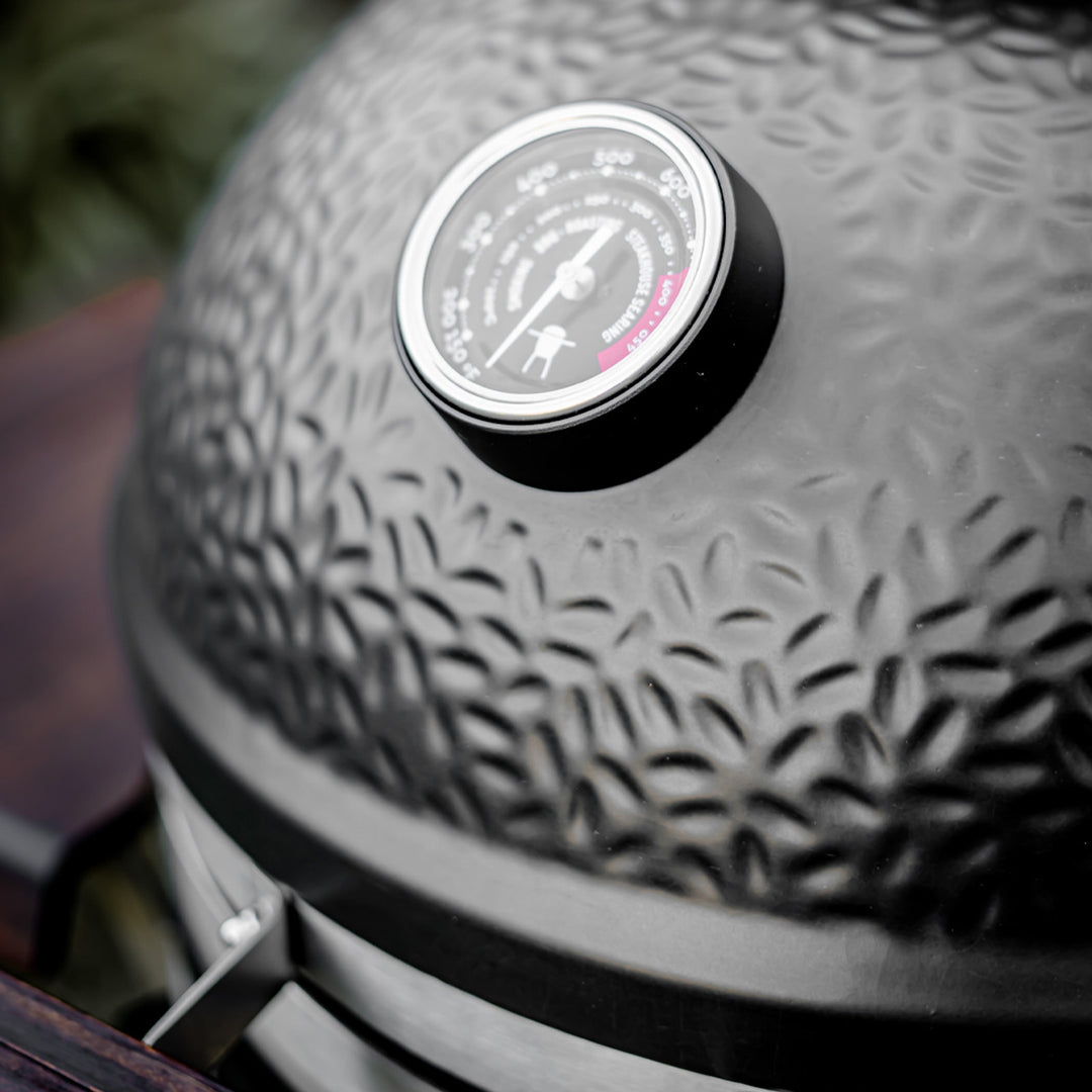 Monolith Avantgarde Classic Kamado Grill With Cart - Black Box BBQ