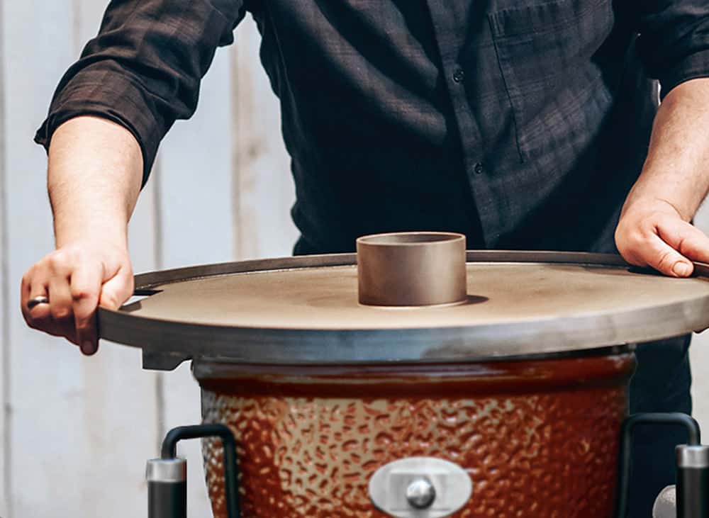 Monolith Junior Pro Series 2.0 - Black Box BBQ