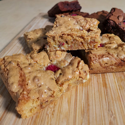 Bakewell Blondies