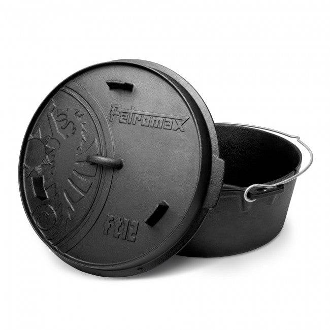 Petromax Dutch Oven FT 12-T (Flat Base) - Black Box BBQ